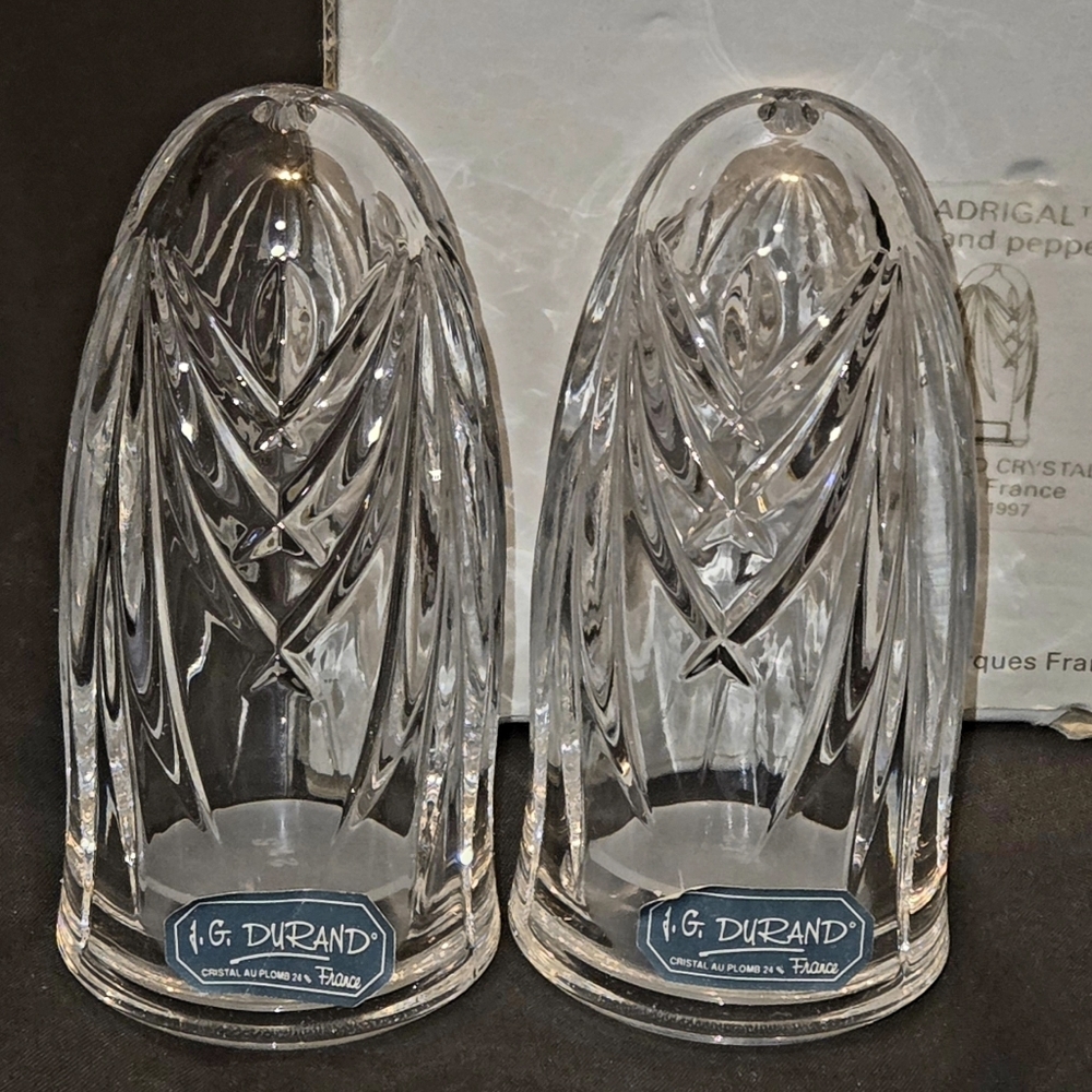 Madrigal Cristal by Cristal D'Arques - JG Durand France 1997 Salt Pepper Shakers